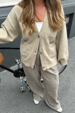 Mollyic Cardigan