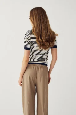Nln-Muna Knit 16010001