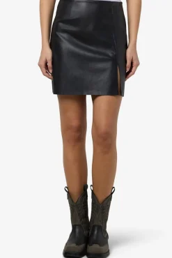 Nmclara Penny Pu Slit Skirt