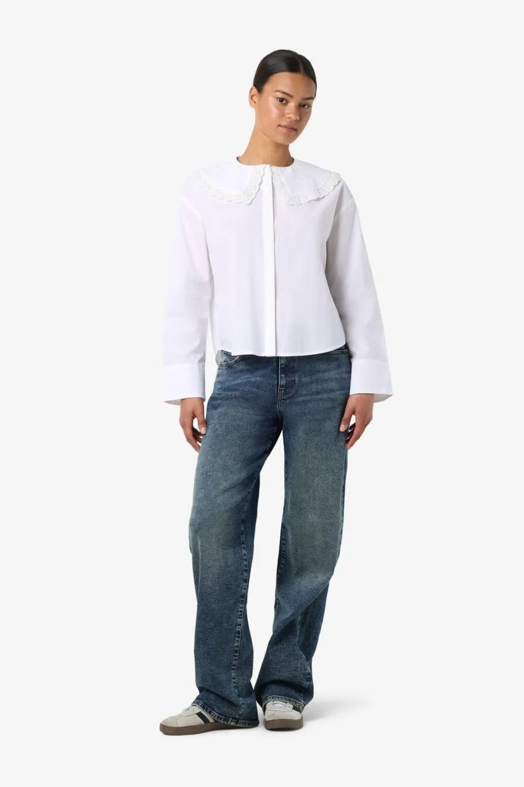Nmeliza L/S Embr Collar Shirt