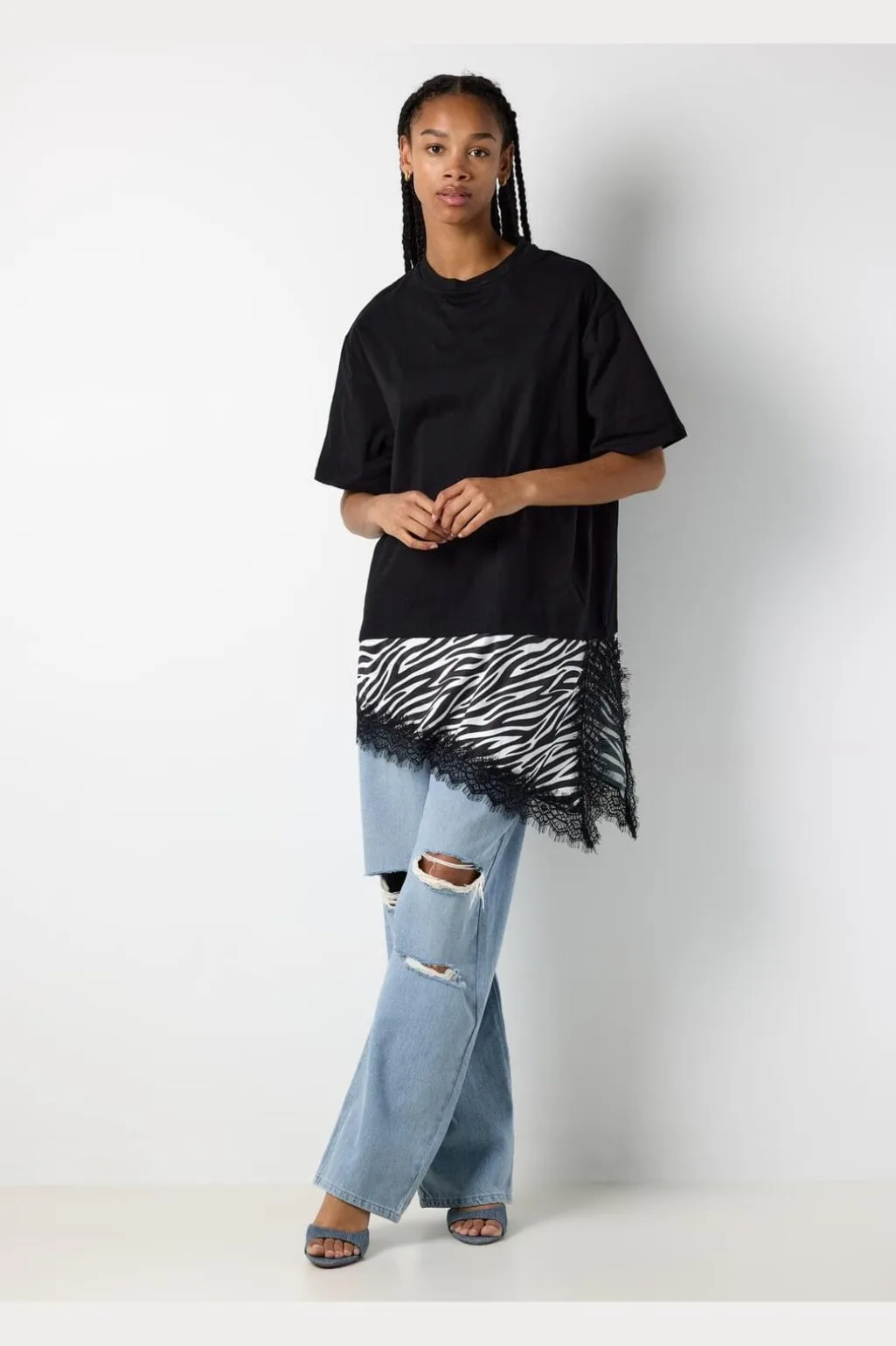 Nmfilla S/S Oversize Satin T-Shirt