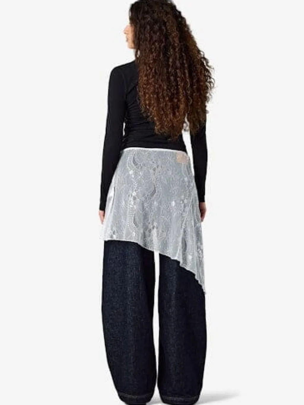 Nmida Elasticated Lace Skirt /1