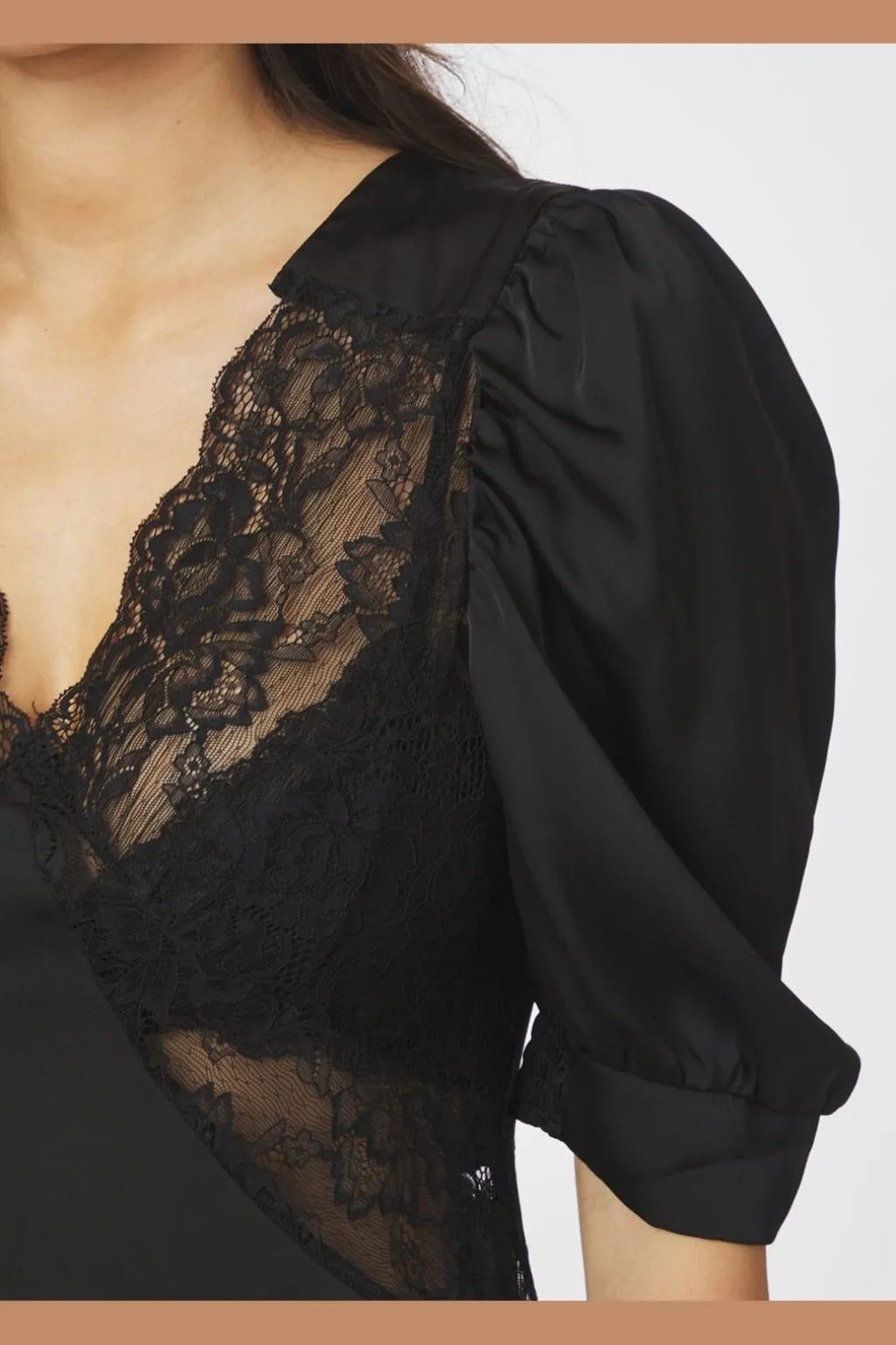 Nnalfia Lace Dress 167052