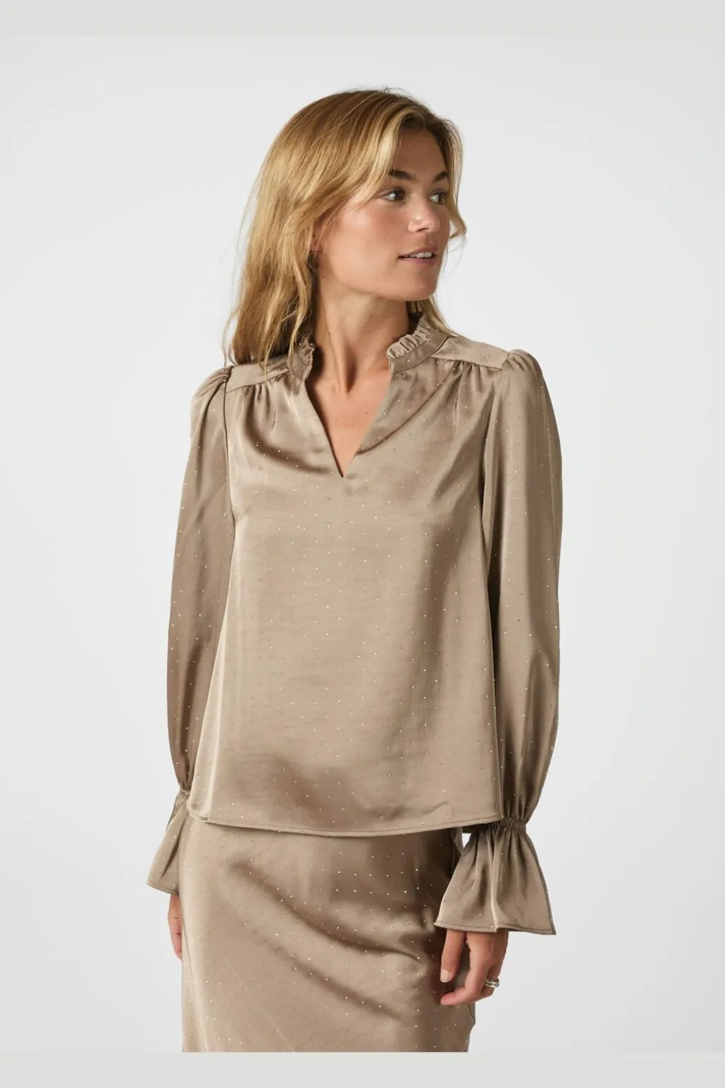 Nnamara Heavy Satin Bedaz Blouse 166578