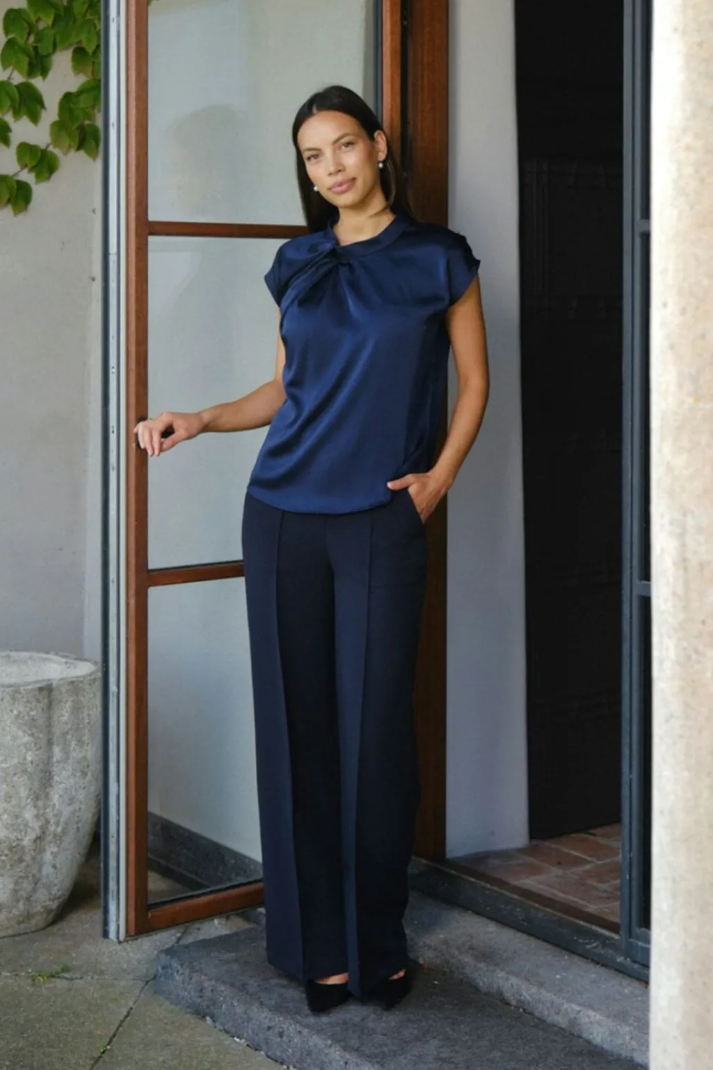 Nnfleur Drapy Satin Blouse 160990