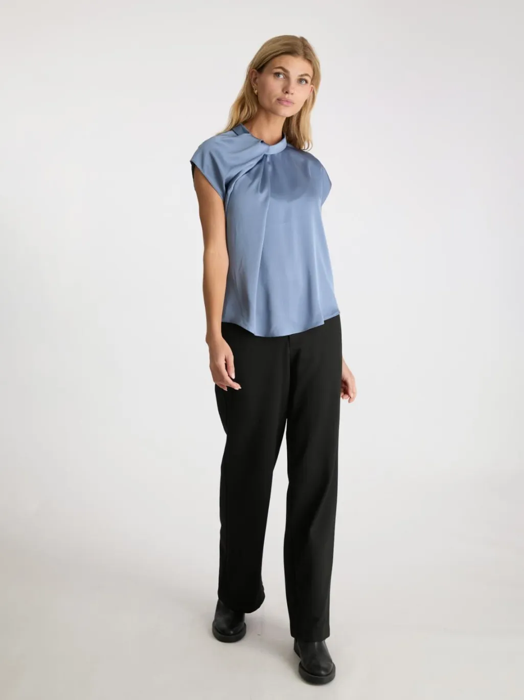 Nnfleur Drapy Satin Blouse