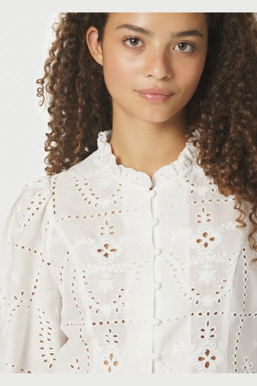Nngilda Embroidery Blouse 167828