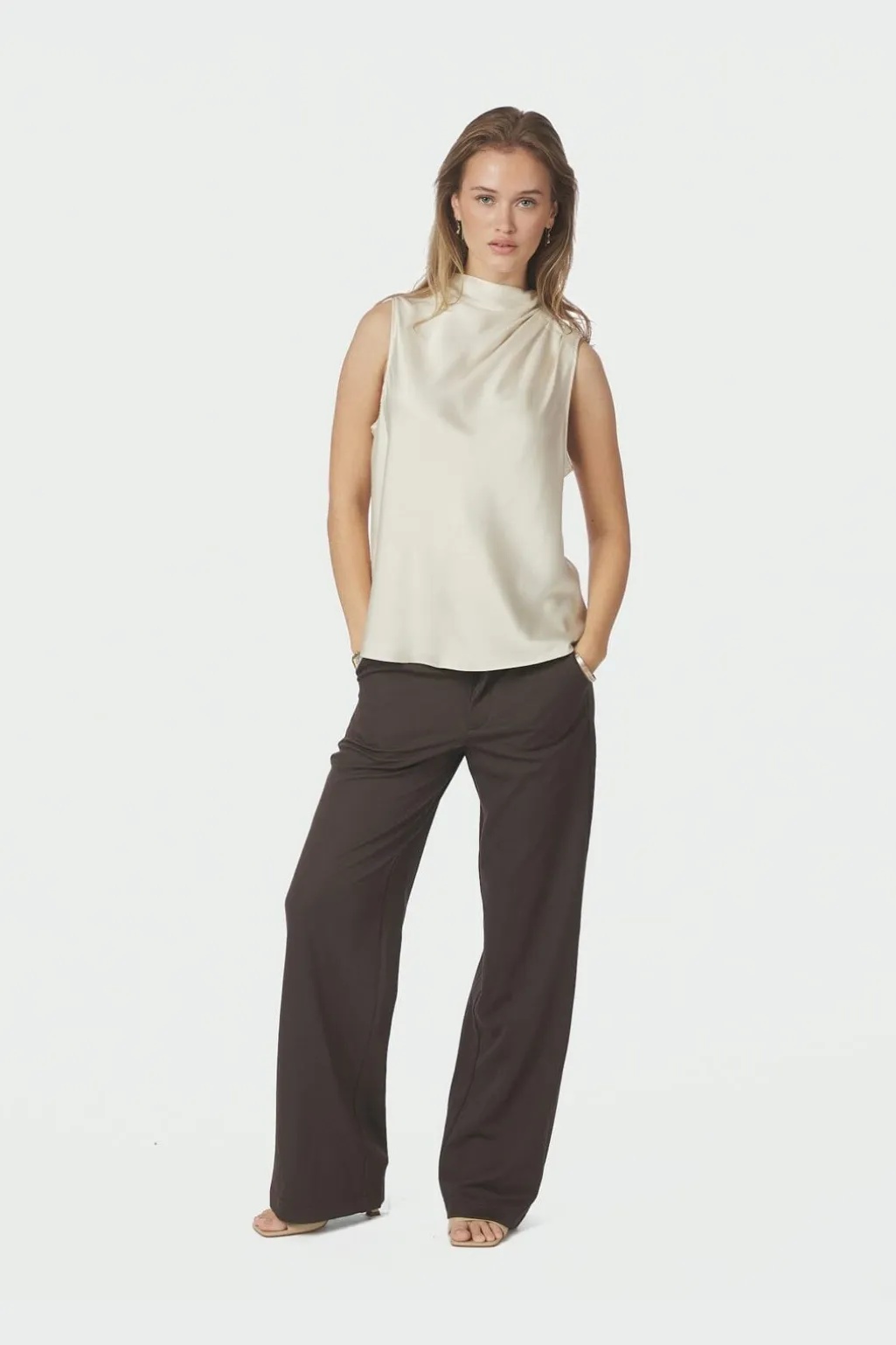 Nnisola Drapy Satin Top 167873