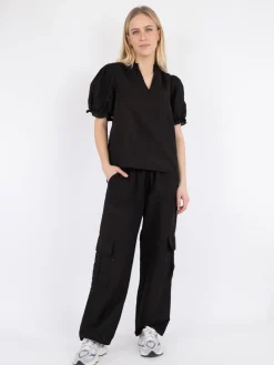 Nnodesa Linen Blouse
