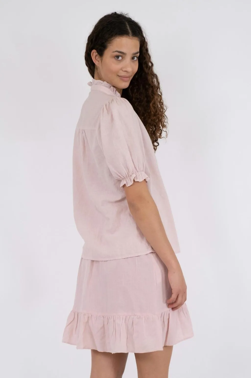 Nnodesa Linen Blouse