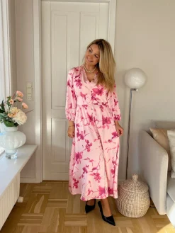 Nnolana Fading Flower Dress 169136