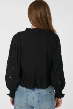 Nnpetrine Embroidery Blouse 161136