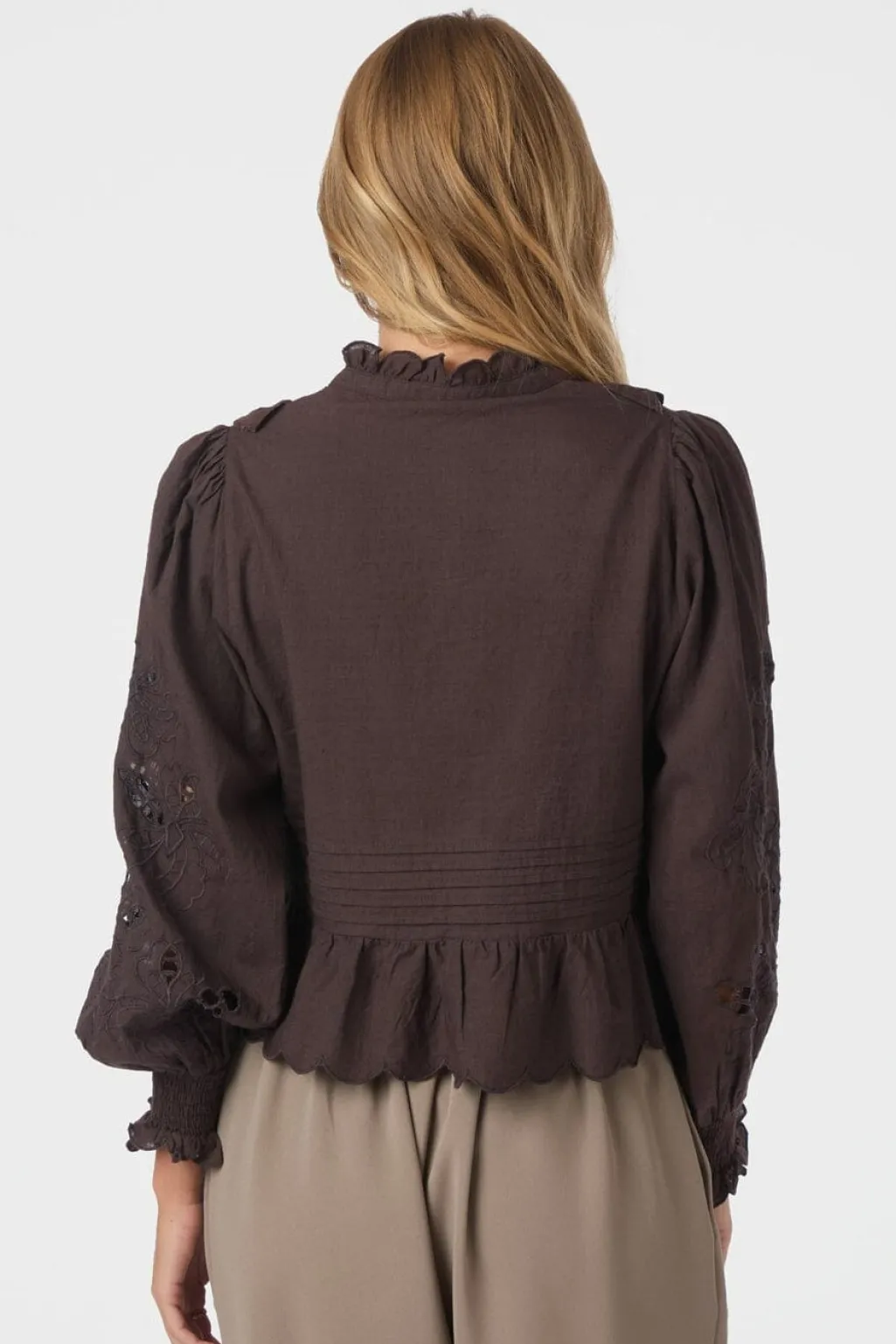 Nnpetrine Embroidery Blouse 161136