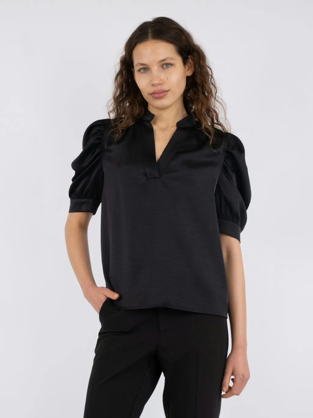 Nnroella Heavy Sateen Blouse