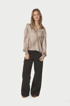 Nnrosslyn Paisley Drop Blouse 163976