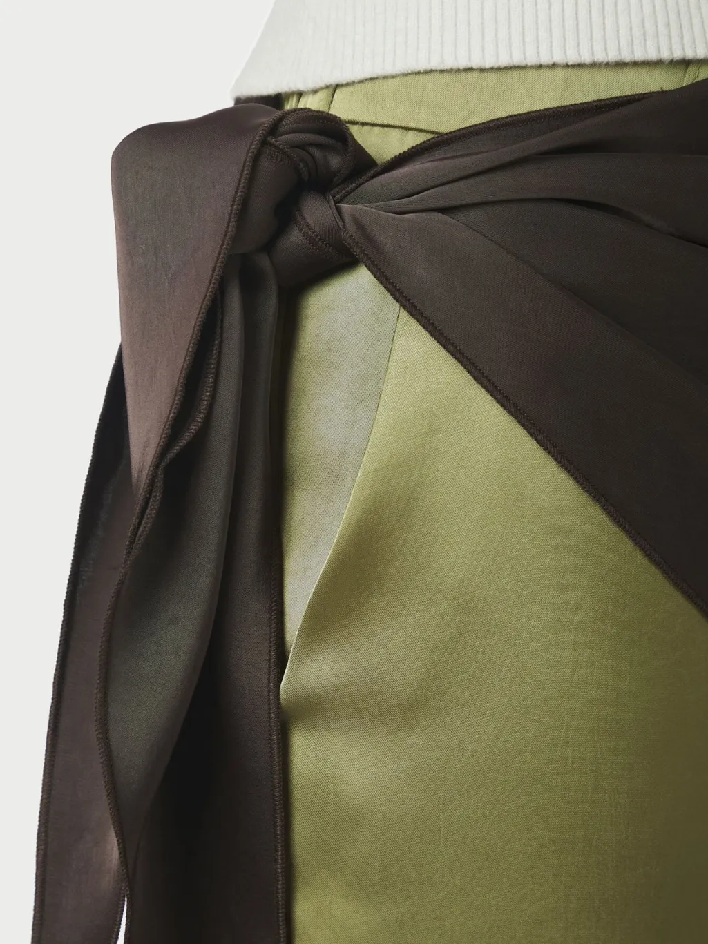Nnserina Heavy Sateen Big Scarf 168193