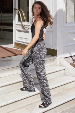 Nnsimona Leopard Pants