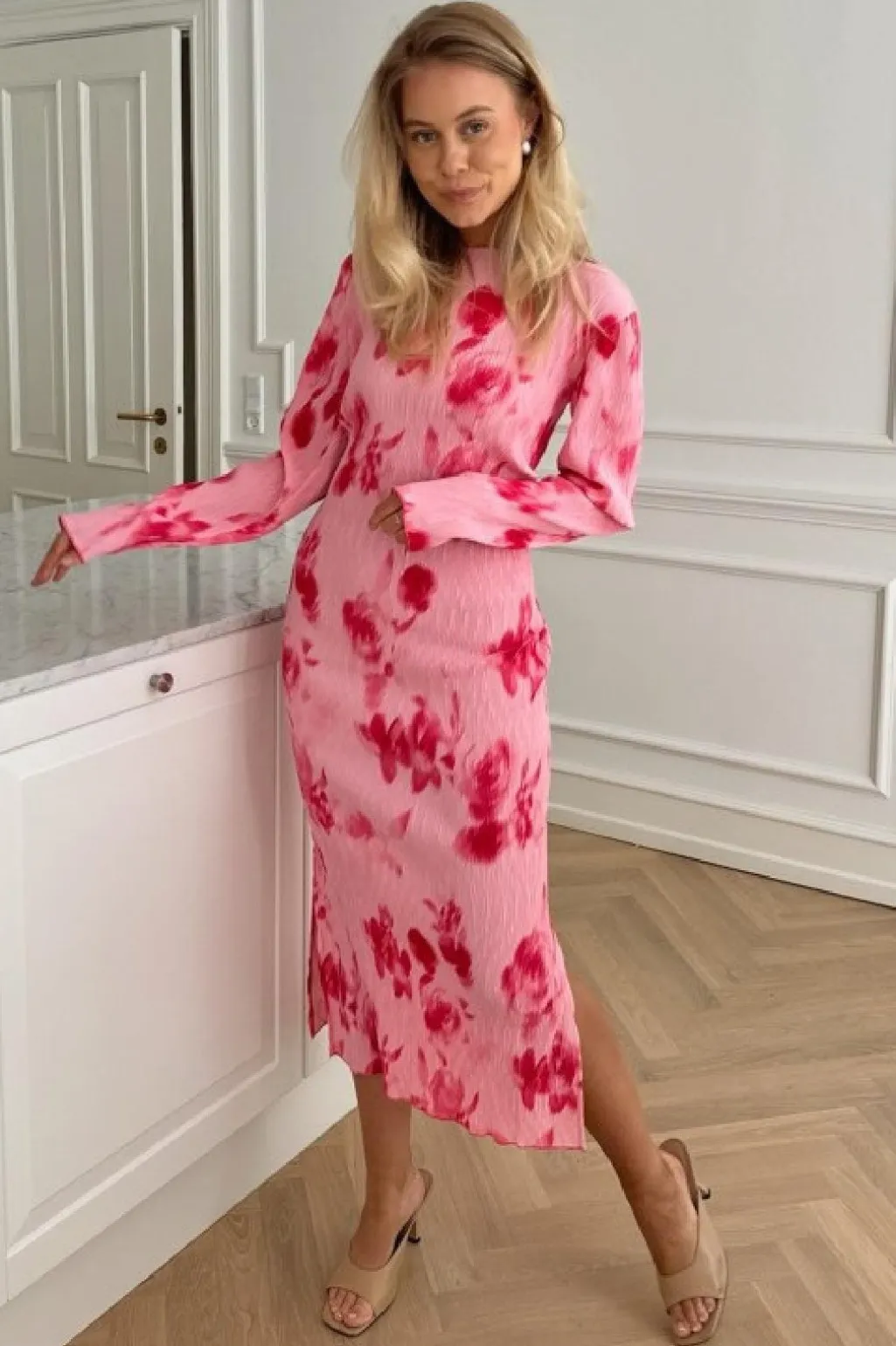 Odaic Dress