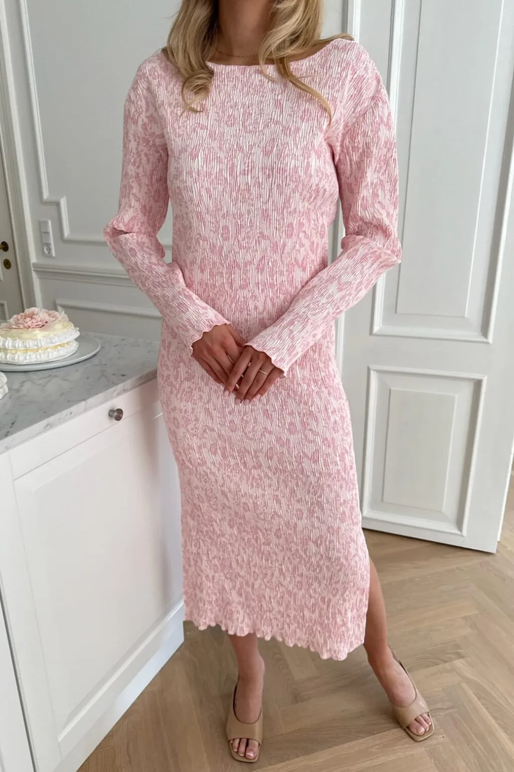 Odaic Dress A1015
