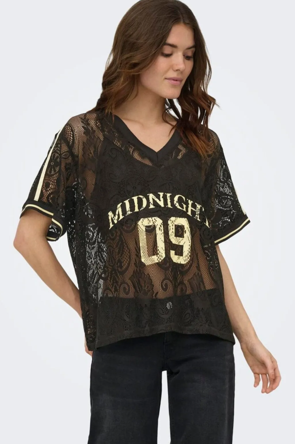 Onljules S/S V-Neck Lace Top
