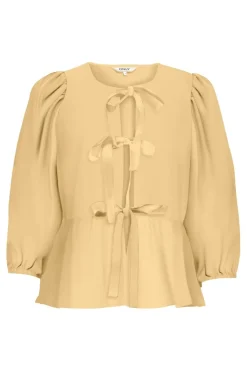 Onlranina 3/4 Bow Top Cc