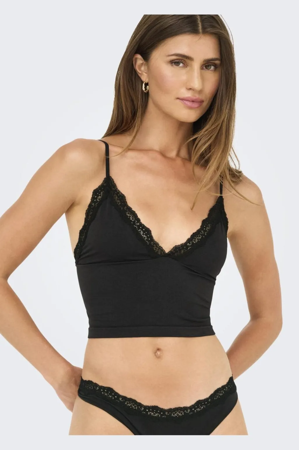 Onlvicky Lace Singlet V-Neck Acc