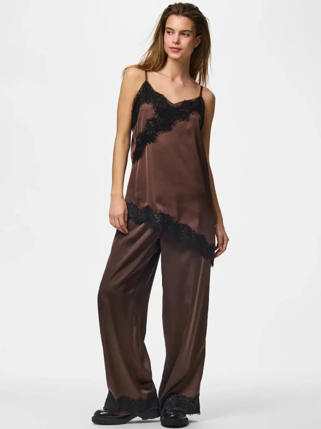Pcariel Assymetric Lace Top Pp