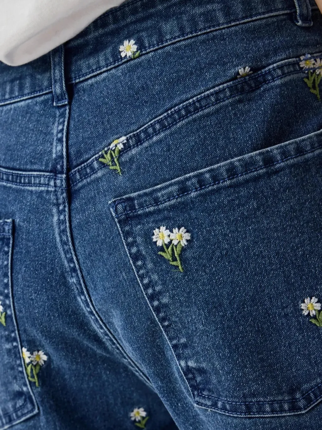 Pcflora Straight Emb Jeans