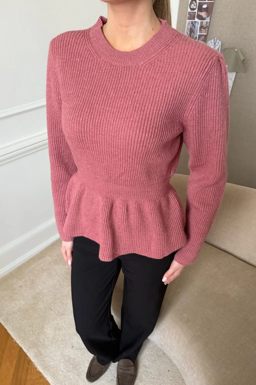 Saraic Sweater D059-2