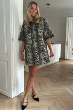 Seldaic Shirt Dress