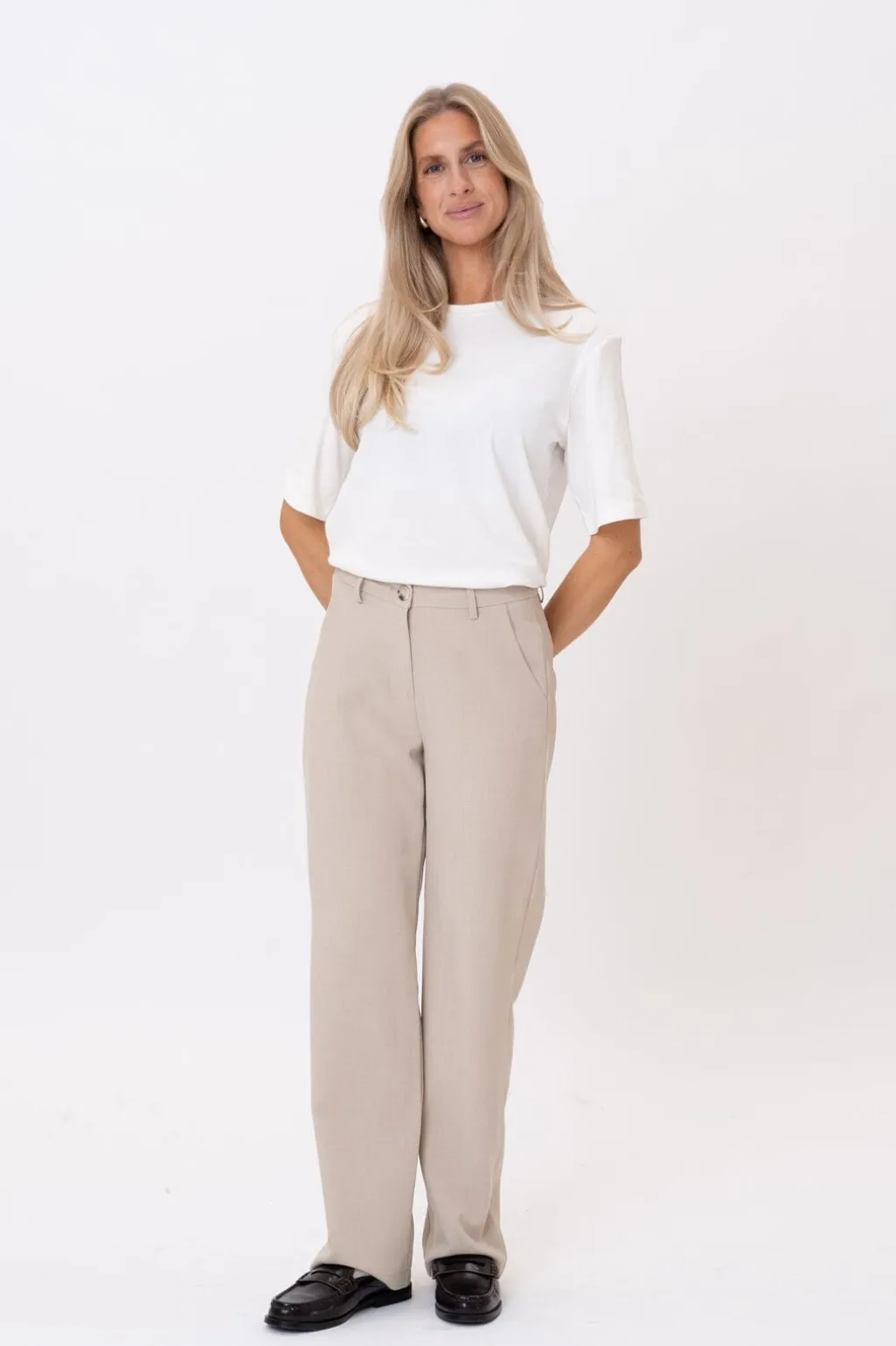 Signatureic Pants A23778