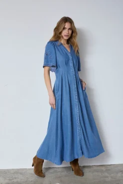 Tillycc Emb Pleat Dress 46036