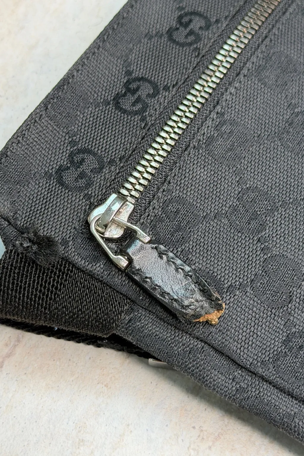 Vintage Gucci Bumbag 5
