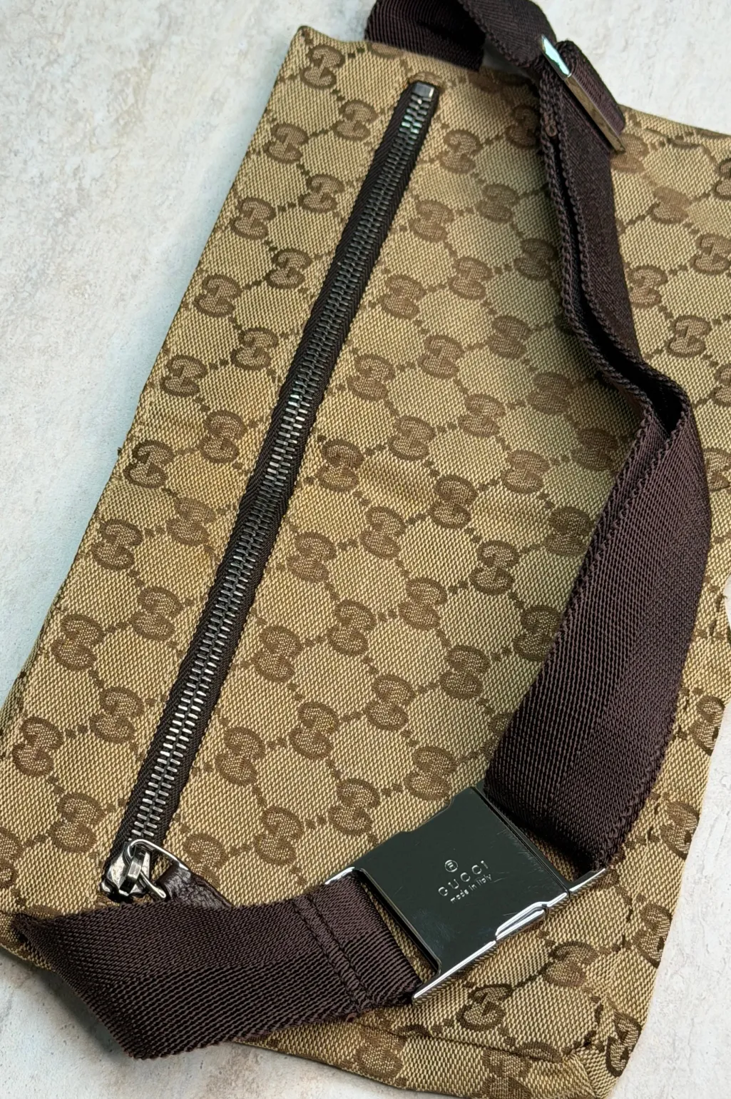 Vintage Gucci Bumbag 4
