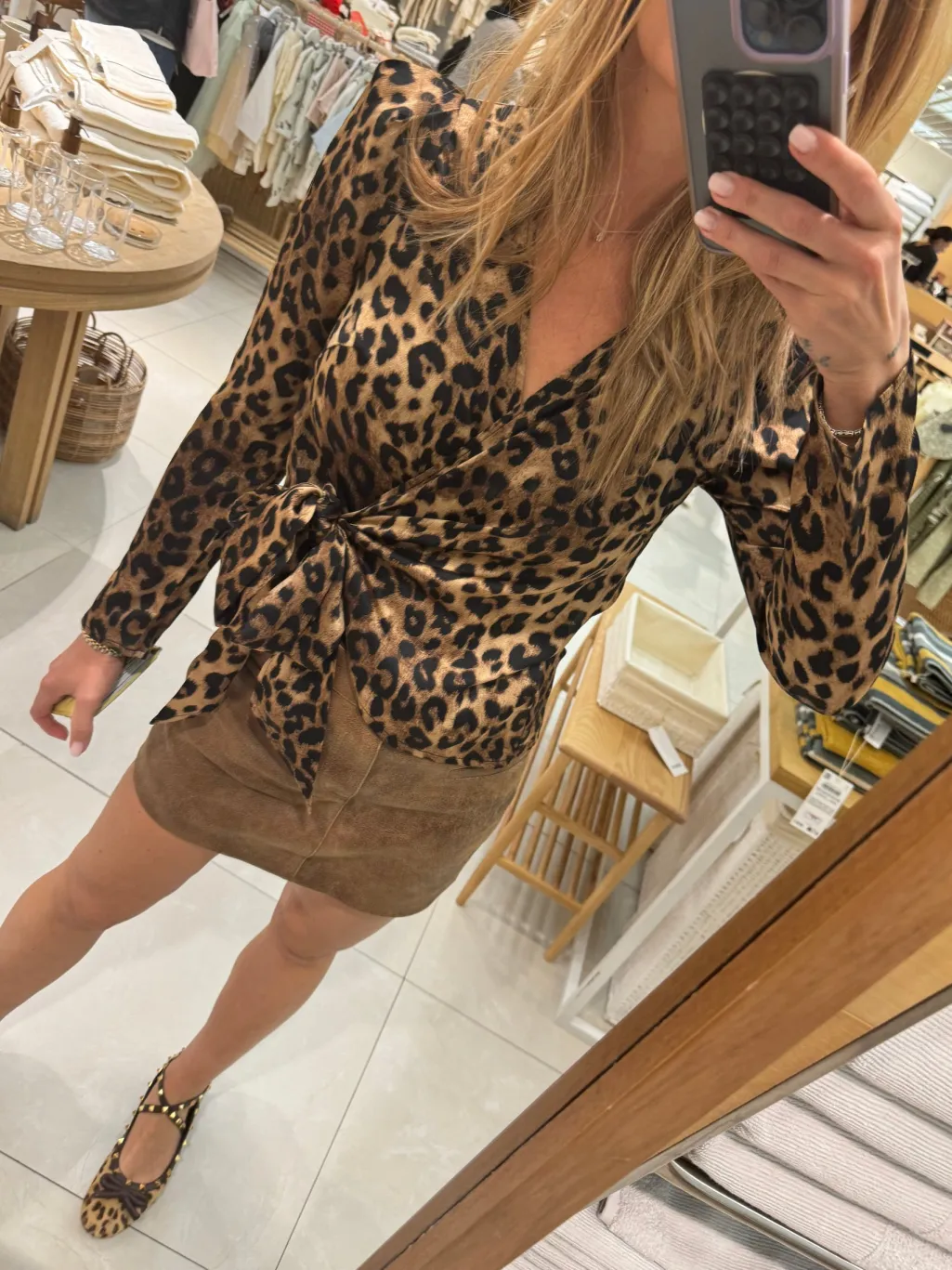 Vsjosie Leopard Blouse