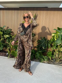 Vssenorita Leopard Dress
