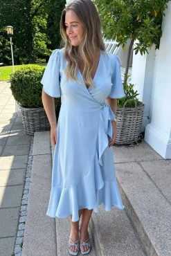 Yasthea 2/4 Midi Wrap Dress