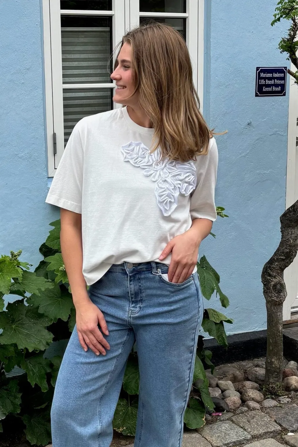 Yasvisely Ss Tee